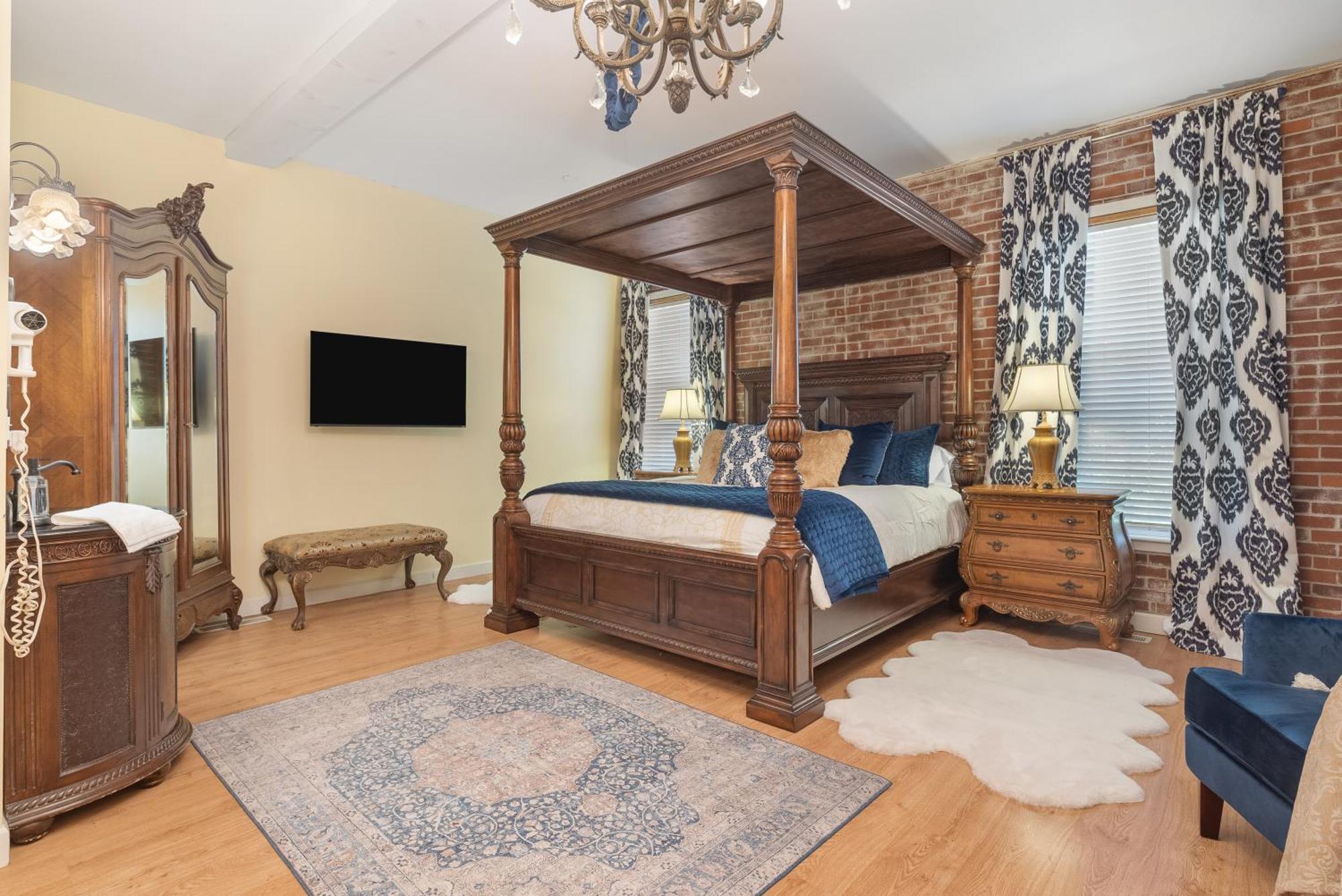 Beland Mansion-Royal Crown Suite! Fort Smith Exterior foto